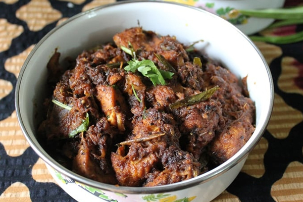 ஹோட்டல் ஸ்டைல் மலபார் பெப்பர் சிக்கன் ப்ரை... எவ்வாறு தயாரிக்கலாம்? | Spicy Malabar Pepper Chicken Fry