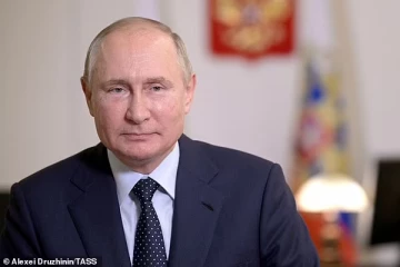 பிரித்தானிய தடுப்பூசியின் செயல்திட்டத்தை உளவாளிகள் மூலம் திருடி ஸ்புட்னிக் தடுப்பூசியை உருவாக்கிய ரஷ்யா: பரபரப்பு குற்றச்சாட்டு