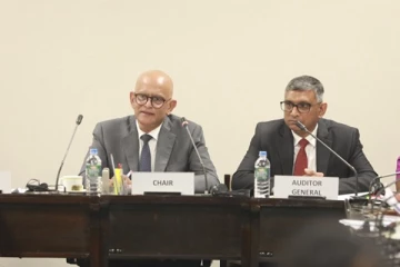 இலங்கை கிரிக்கெட் சர்ச்சை: விசாரணைகளை இடைநிறுத்திய சபாநாயகர்