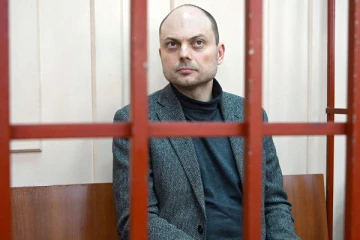 ரஷ்ய ராணுவத்திற்கு எதிராக போலி செய்தி..தேசத்துரோக குற்றச்சாட்டில் எதிர்க்கட்சி பிரமுகருக்கு 25 ஆண்டுகள் சிறை