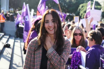 ஆடைகளை திருடிய நியூசிலாந்து எம்.பி இராஜினாமா