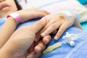 இலங்கையில் வருடத்திற்கு 40,000 புற்றுநோய் நோயாளிகள்