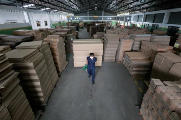 சடலங்களைத் தகனம் செய்ய இலங்கையிலும் காட்போட் அட்டை சவப்பெட்டி