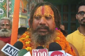 இந்தியாவை இந்து தேசமாக அறிவிக்க வேண்டும்... இல்லையென்றால் ஜலசமாதி அடைவேன்: ஜகத்குரு ஆச்சார்ய மஹாராஜ்