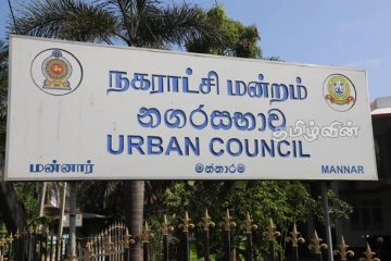 மன்னார் நகர சபையினால் நிர்மாணிக்கப்பட்ட கடைகளை வழங்கியதில் முறைகேடு