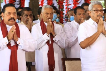 நாட்டைவிட்டு தப்பியோடும் ராஜபக்சர்கள்?