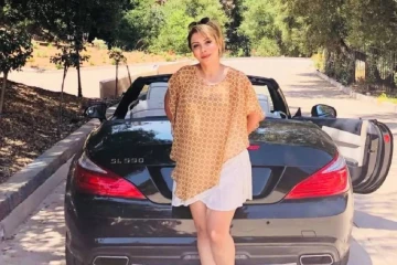 பல மில்லியன் டொலர் மதிப்பிலான ஆயுதங்கள்... வெளிநாட்டில் கைதான ஈரானியப் பெண்மணி