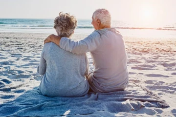 பேரன் பேத்திகளே இல்லா நகரமா மாறும் உலகின் முதல் நகரம் !