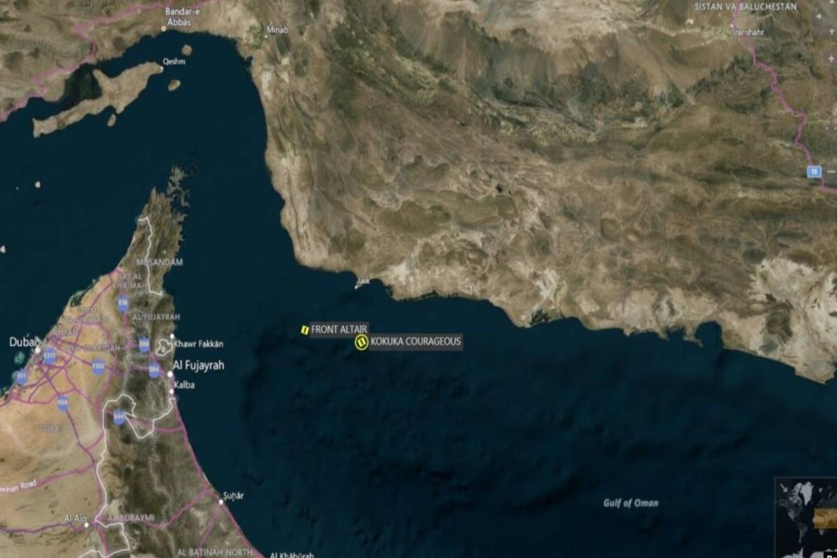 சற்றுமுன்னர் ஓமான் துறைமுகத்தை குறிவைத்து ட்ரோன் தாக்குதல்! வெடித்து சிதறிய எண்ணெய் டேங்கர் | Oil Tanker Was Also Attacked Off The Coast Of Oman