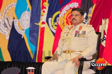 ජනපතිගේ තීන්දුවකට අනුව වත්මන් යුධ හමුදාපතිවරයාට සේවා දිගුවක්