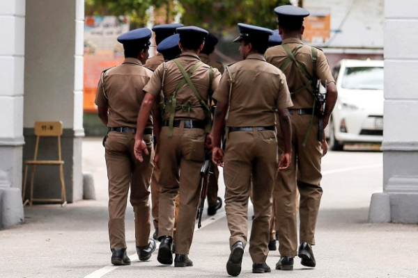 வெலிப்பன்னயில் விபத்து : 3 வயது சிறுமி உயிரிழப்பு! | Accident In Welipanna 3 Year Old Girl Dies