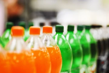 කෘතිම සිසිල් බීම ගැන එළියට ආ භයානක හෙළිදරව්ව..