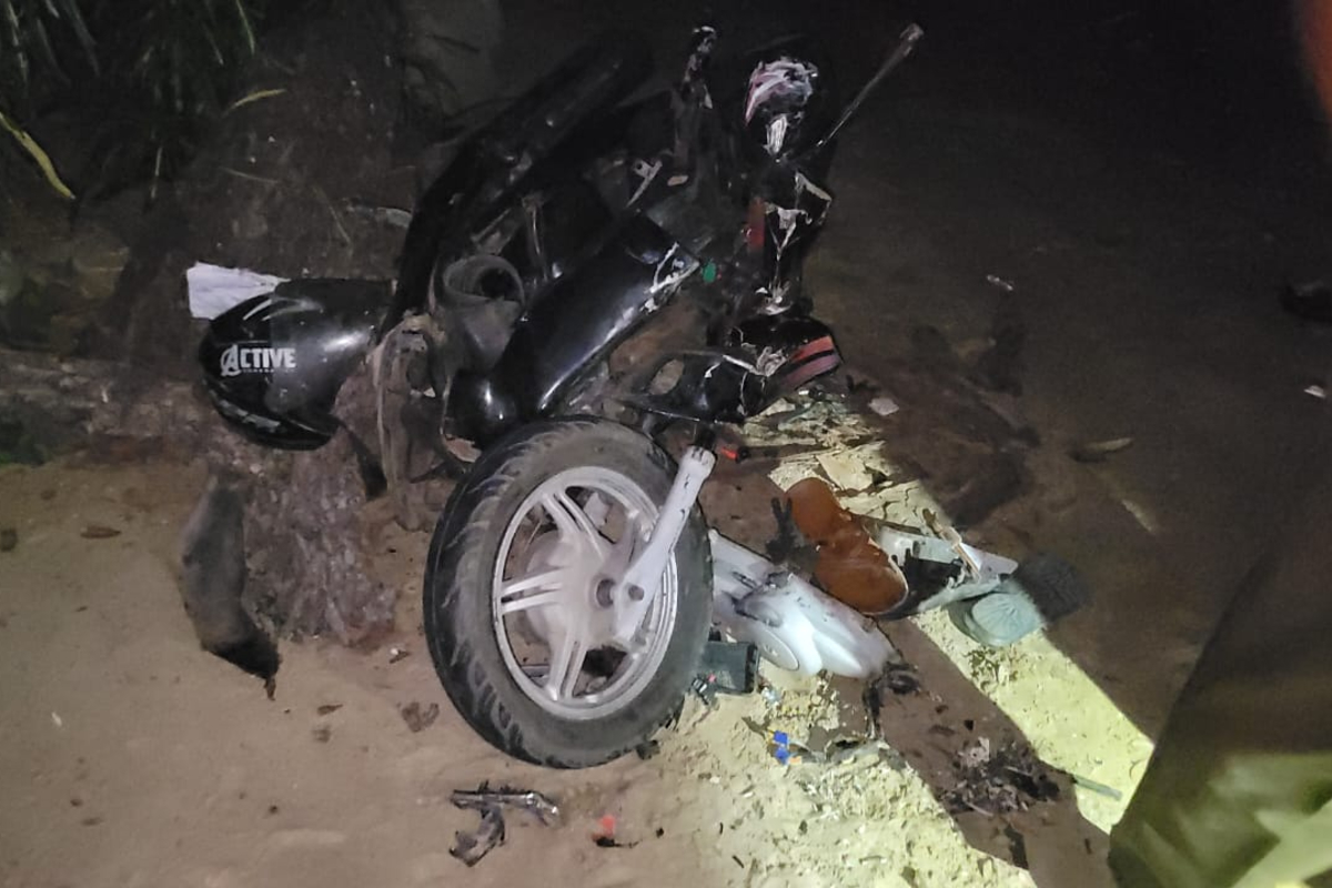 யாழில் இரவில் நேர்ந்த கோர விபத்து ; நடுவீதியில் பறிபோன உயர் | Night Accident Reported In Jaffna