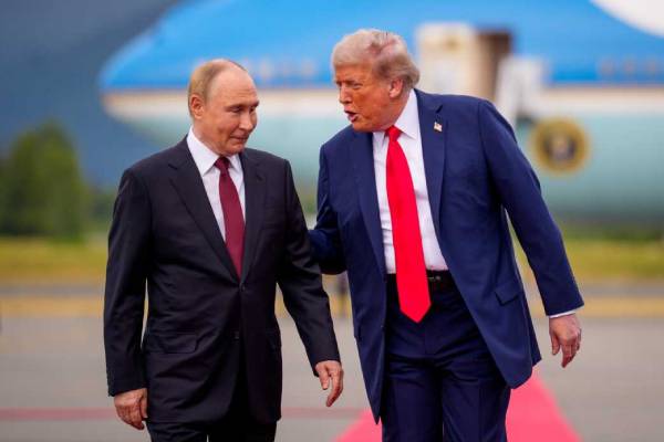 ட்ரம்புக்கு புடினிடமிருந்து பறந்த வாழ்த்து செய்தி | Putin Praises Trump For Efforts Toward Peace