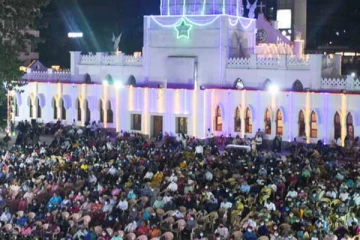 கிறிஸ்துமஸ் பண்டிகை உற்சாக கொண்டாட்டம் - தேவாலயங்களில் சிறப்பு பிரார்த்தனை