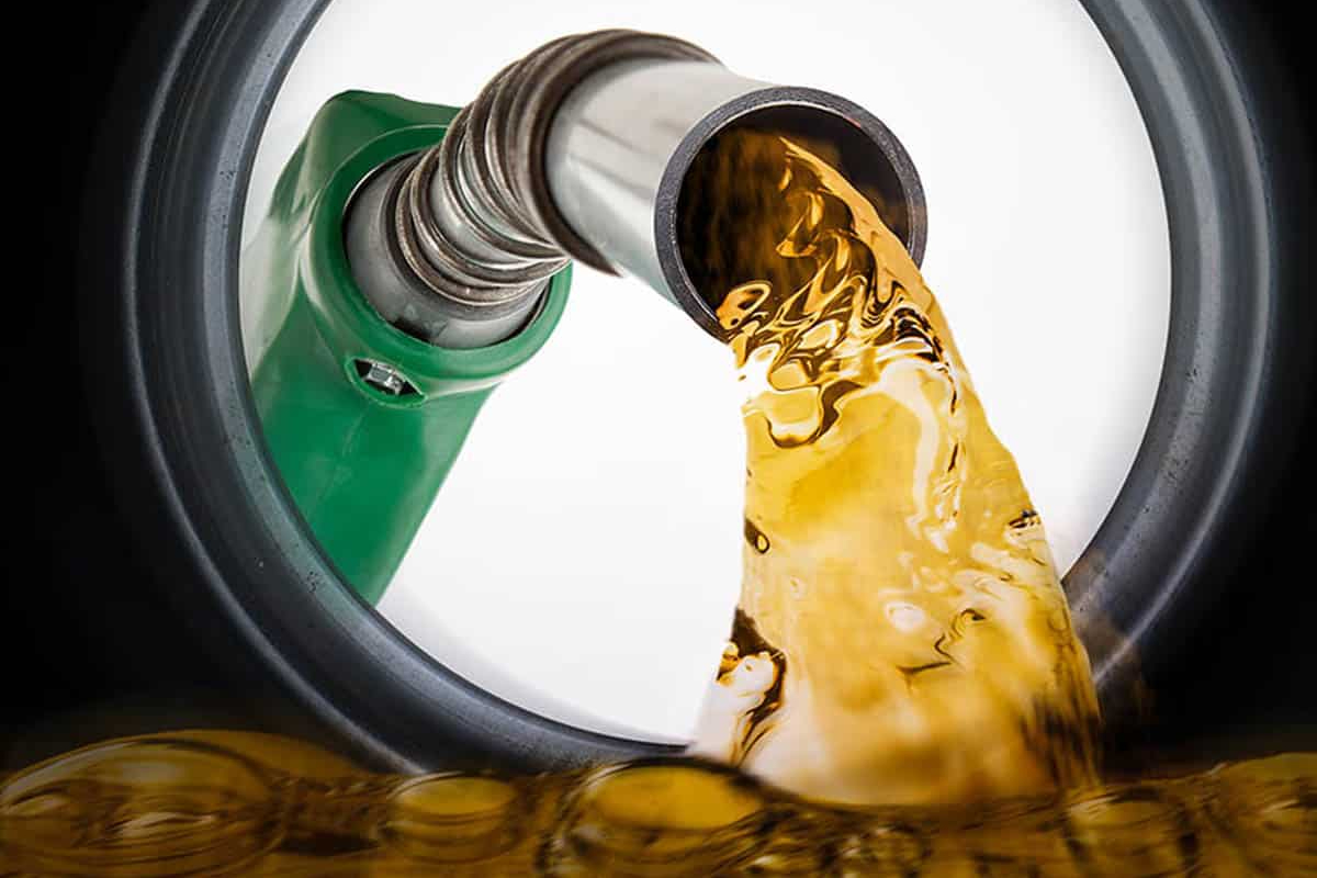 எரிபொருளை பதுக்கிய மூவர் அதிரடி கைது | Fuel Crisis In Sl 3 Arrested Illegally Using Fuel