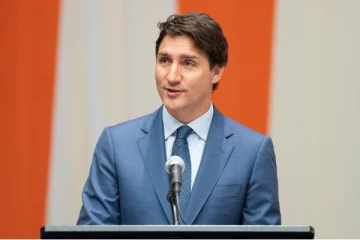 கனடிய அரசாங்கத்தை கவிழ்க்கும் முயற்சி தோல்வி