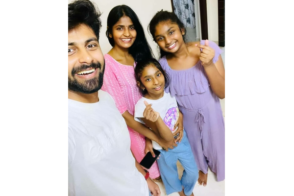 கனியின் மகள்கள் உடன் அஸ்வின் ! குக் வித் கோமாளி பிரபலங்களின் லேட்டஸ்ட் போட்டோஸ் | Kan Ash Win Lat Pis