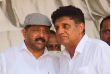 நீதிமன்றில் கையை உயர்த்திய அசாத் சாலிக்கு நீதிபதி வழங்கிய உத்தரவு