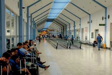 கடந்த ஆண்டு 1.1 மில்லியன் பேர் நாட்டை விட்டு வெளியேறியுள்ளதாக தகவல்