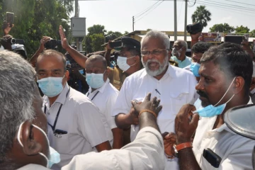இந்தியக் கடற்றொழிலாளர்களின் அட்டூழியங்களுக்கு எதிராக நடவடிக்கை!  அமைச்சரவை பத்திரம் தாக்கல் (PHOTO)