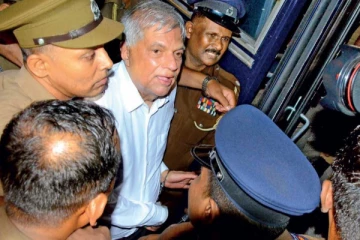 தனது கைது தொடர்பில் அலட்டிக்கொள்ளாத ரணில் !