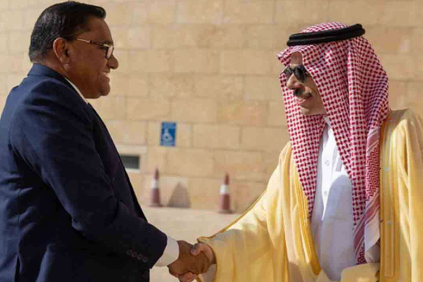 சவூதி அமைச்சருடன், அமைச்சர் விஜித முக்கிய கலந்துரையாடல் | Minister Vijitha Holds Discussion Saudi Minister சவூதி அமைச்சருடன், அமைச்சர் விஜித முக்கிய கலந்துரையாடல் | Minister Vijitha Holds Discussion Saudi Minister