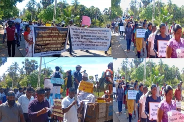 எதையும் நிவர்த்தி செய்யவில்லை ; வீதிக்கு இறங்கிய யாழ்ப்பாணம் நெடுந்தீவு மக்கள்!