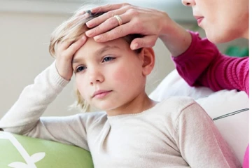 உங்கள் குழந்தைகளுக்கு இந்த அறிகுறி எல்லாம் இருக்கா? உஷாரா இருங்க....புற்றுநோயின் ஆரம்ப கால அறிகுறிகளாக கூட இருக்கலாம்!