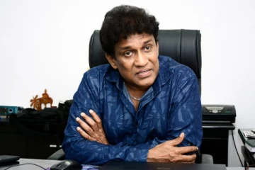 மருத்துவமனையிலிருந்து வீடு திரும்பினார் மனோ கணேசன்