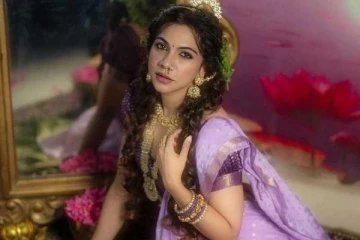 ராதையாக மாறிய விஜய் பட ரீல் தங்கை மடோனா செபாஸ்டியன்.. புகைப்படங்கள் இதோ...