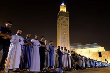 உலகளாவிய முஸ்லிம் மக்கள் தொகை 2 பில்லியனைத் தாண்டியுள்ளது