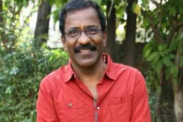 பிரபல காமெடி நடிகர் சார்லியின் மகனை பார்த்துள்ளீர்களா?- அழகிய திருமண புகைப்படம்