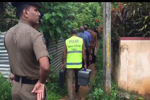 நாய்கள் உண்ட நிலையில் பச்சிளம் குழந்தையொன்றின் சடலம் - யாழில் சம்பவம் | A Child S Body Was Eaten By Dogs