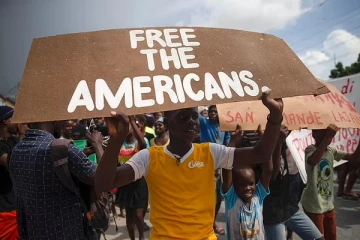 ஹெய்தி நாட்டில் கடத்திச் செல்லப்பட்டவர்களில் மூன்று பேர் விடுவிப்பு: மற்றவர்கள் கதி என்ன?