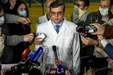 ரஷ்ய எதிர்க்கட்சி தலைவர் நவல்னி தொடர்பில் மீண்டும் அதிர்ச்சி தகவல்:  மருத்துவர் மாயம்