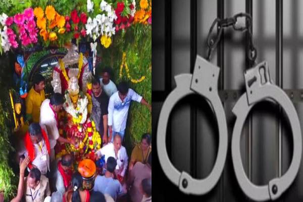 கோவில் திருவிழாவில் ‘நிர்வாண’ நடன நிகழ்ச்சி : இணையத்தை வட்டமடிக்கும் வைரல் வீடியோ : 10 பேரை கொத்தாக தூக்கிய காவல் துறை - தமிழ்நாடு