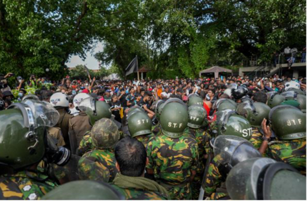 #LIVE:இலங்கை முழுவதும் குவிக்கப்படும் ராணுவம்! - தமிழ்நாடு