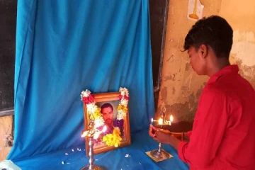 ஊடகவியலாளர் அமரர் ரூபனின் 13ஆவது ஆண்டு நினைவேந்தல் (photos)