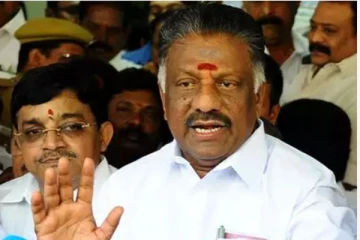 முன்னெச்சரிக்கை தடுப்பூசியை  இலவசமாக செலுத்து நடவடிக்கை எடுக்கணும் : ஓபிஎஸ் அறிக்கை