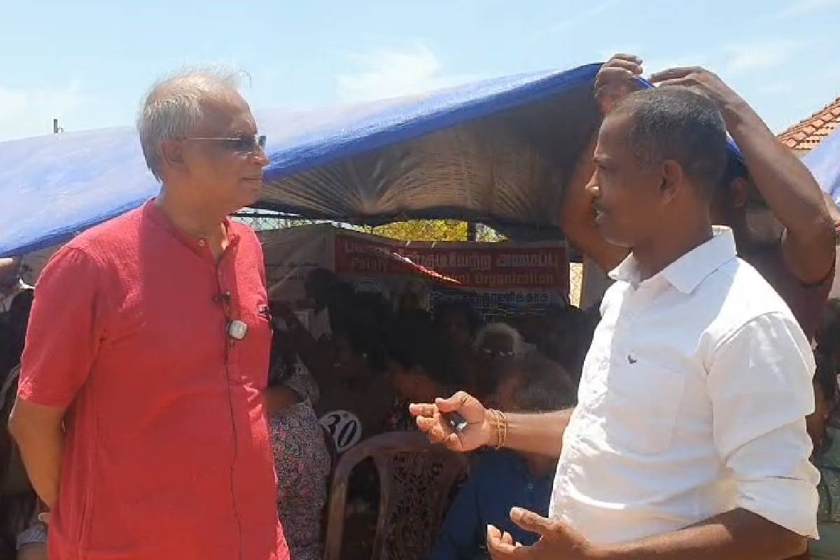அநுர அரசை நம்பி ஏமாந்துவிட்டோம்! எமது காணிகளை மீட்டுத் தாருங்கள் என்று சுமந்திரனிடம் பலாலி மக்கள் வேண்டுகோள் | We Were Deceived By Trusting The Anura Government அநுர அரசை நம்பி ஏமாந்துவிட்டோம்! எமது காணிகளை மீட்டுத் தாருங்கள் என்று சுமந்திரனிடம் பலாலி மக்கள் வேண்டுகோள் | We Were Deceived By Trusting The Anura Government