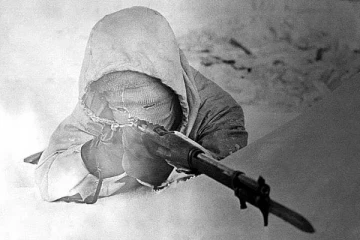 புடினுக்கு பாடம் கற்பிக்க துப்பாக்கிகள் வாங்கிக் குவிக்கும் மற்றொரு நாட்டின் குடிமக்கள்: ஏழு வயது சிறுவர்கள் துப்பாக்கி சுட பயிற்சி