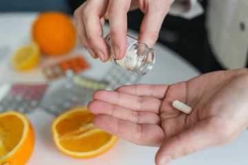 වෛද්‍යවරයා කියන විදිහටම ඖෂධ ලබාගත යුත්තේ ඇයි?