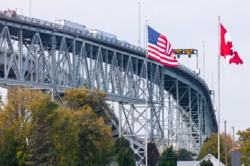 அமெரிக்கா - கனடா எல்லையில் இந்திய வம்சாவளி நபர் கைது ; சோதனையில் காத்திருந்த அதிர்ச்சி