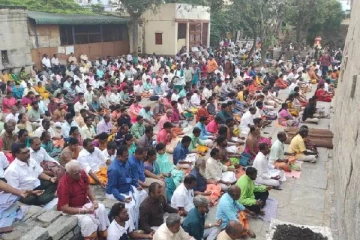 உங்களை தேடி வந்து பணம் கொட்டும்.. யூடியூப் ஜோதிடர் பேச்சை கேட்டு மக்கள் செய்த சம்பவம்!