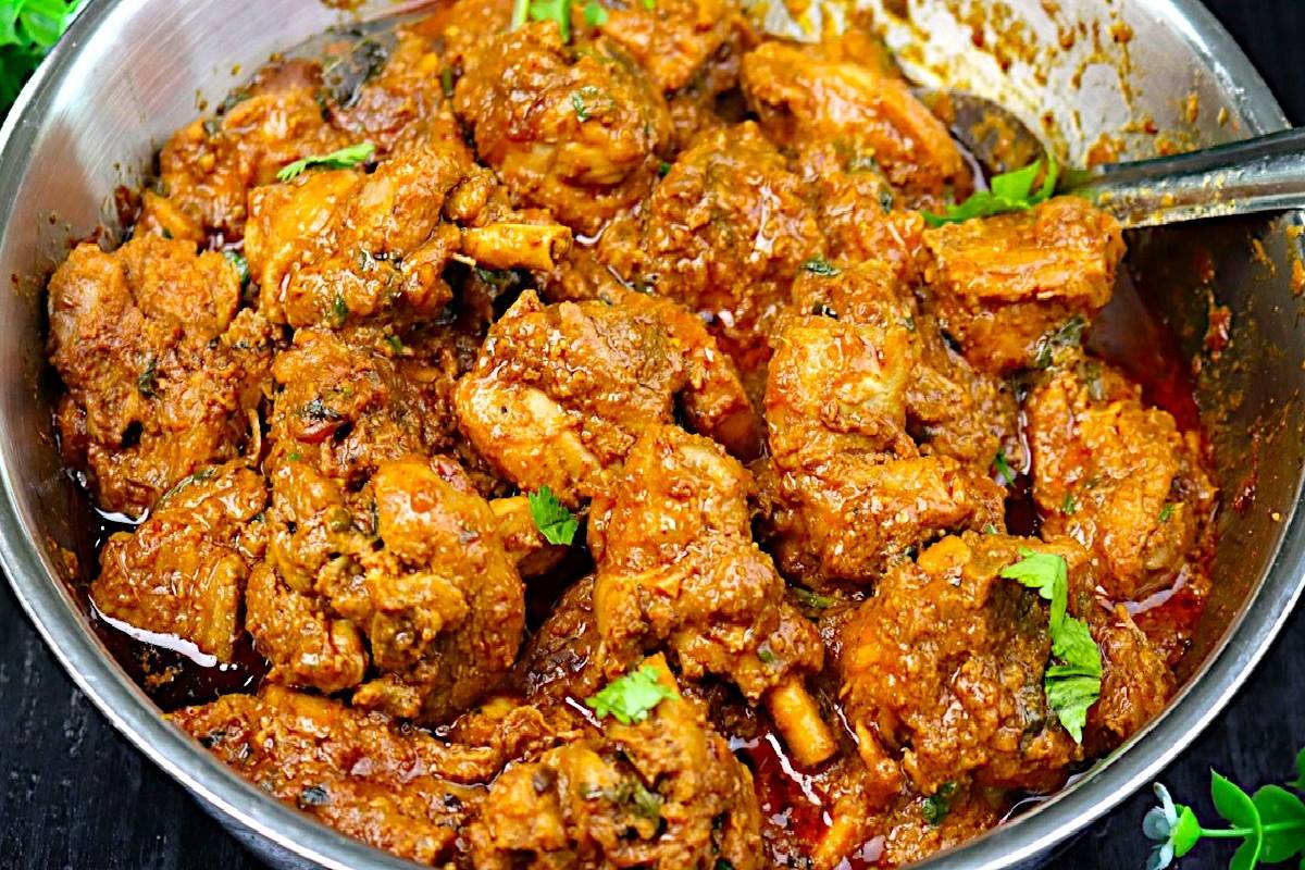 Punjabi Chicken Gravy : சப்பாத்தி, பூரிக்கு பக்காவாக பொருந்தும் பஞ்சாபி சிக்கன் கிரேவி! | Punjabi Style Chicken Gravy Recipe Punjabi Chicken Gravy : சப்பாத்தி, பூரிக்கு பக்காவாக பொருந்தும் பஞ்சாபி சிக்கன் கிரேவி! | Punjabi Style Chicken Gravy Recipe