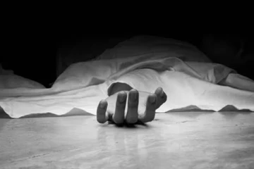 காதலருடன் சென்ற 17 வயது சிறுமி ஆணவக்கொலை! தப்பியோடிய தந்தை