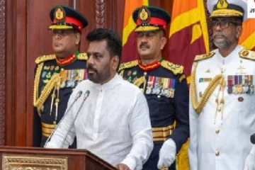 ஜனாதிபதி அநுர முன்னிலையில் பதவிப்பிரமாணம் செய்துகொண்ட புதிய ஆளுநர்கள்!