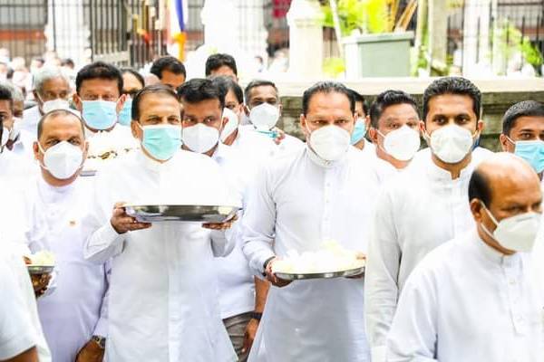 சுதந்திரக்கட்சியின் செயலாளர் பதவிக்கு கடும் போட்டி | Sri Lanka Freedom Party Against Dayasiri