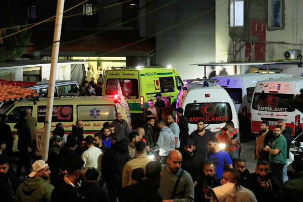 இஸ்ரேல் ஈவிரக்கமற்ற தாக்குதல்; லெபனானில் 13 பேர் பலி | 13 Killed In Israeli Attack In Lebanon